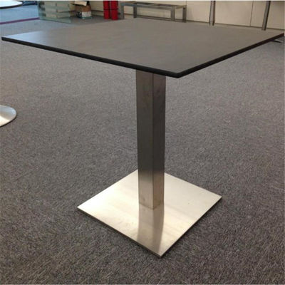 Lamellenförmig angeordnete Hpl-Spitzen-Tabelle Widerstand der hohen Temperatur, 8mm quadratische Tischplatte